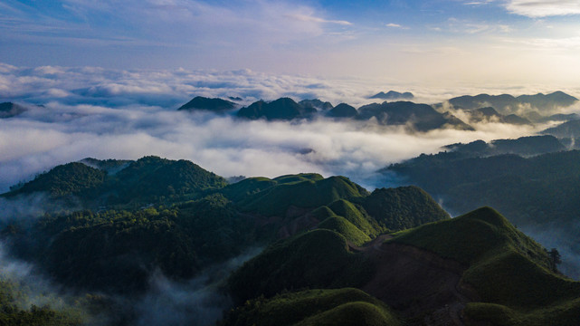 云彩山川