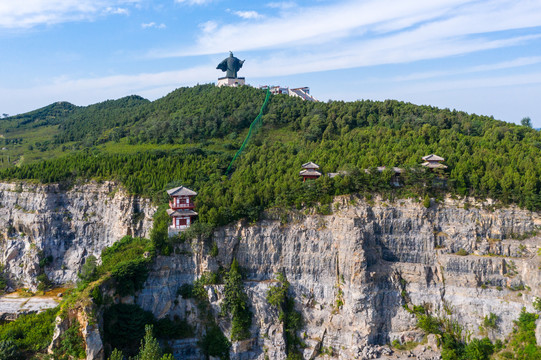 芒砀山刘邦像