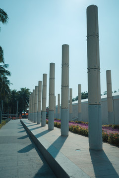 广场石柱