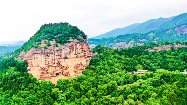 麦积山