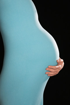 孕妇的腹部特写
