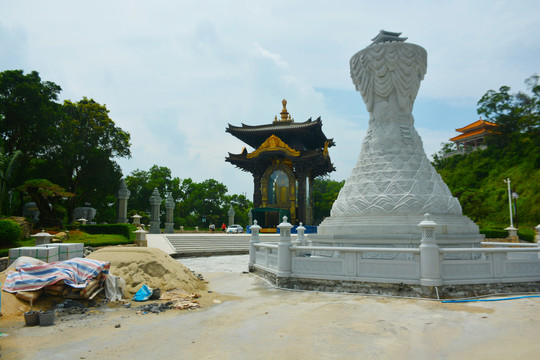 圭峰山玉台寺风光