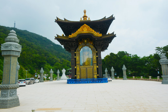 圭峰山玉台寺风光