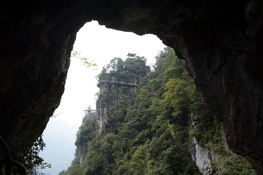 清江方山