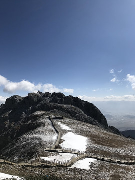 雪山栈道