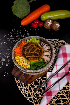 黄鳝石锅饭