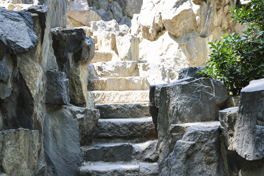 假山石台阶