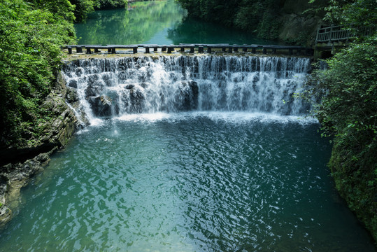 中國湖北恩施鶴峰屏山大峽谷