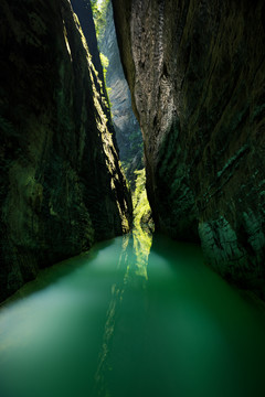 中国湖北恩施鹤峰屏山大峡谷