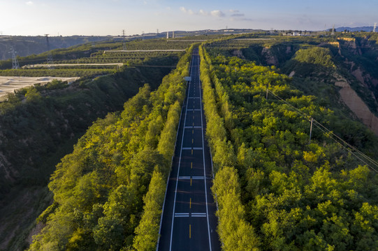 新铺公路