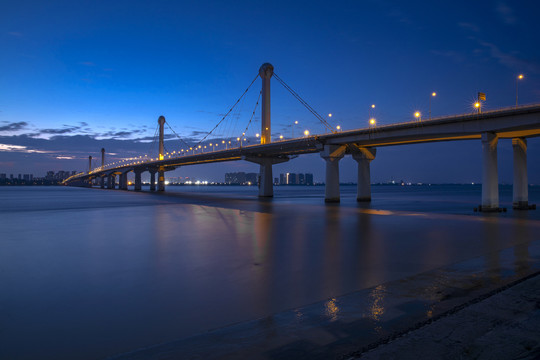 江东大桥夜景