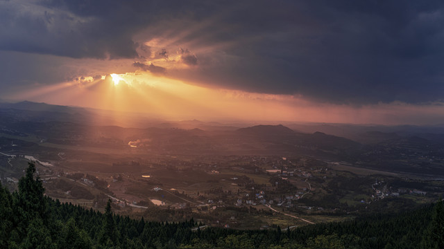 夕照胜景