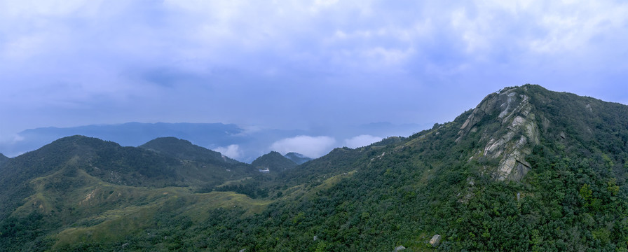 大别山风光宽幅大图