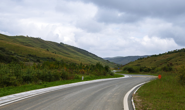 山区公路