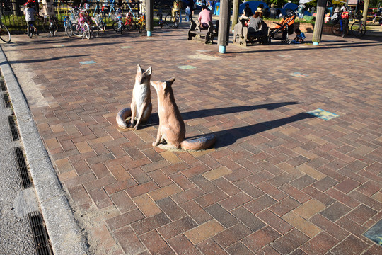 柴犬雕像