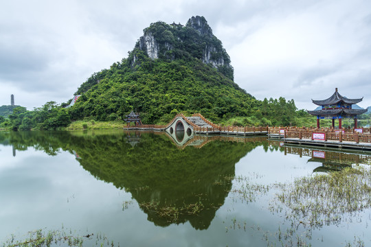 罗城成龙湖公园