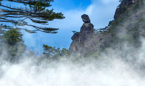 三清山神女峰