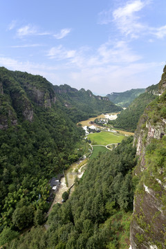 浙江穿岩新昌十九峰风光