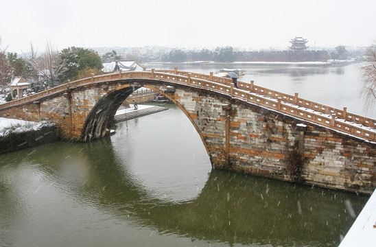 风雪觅渡桥