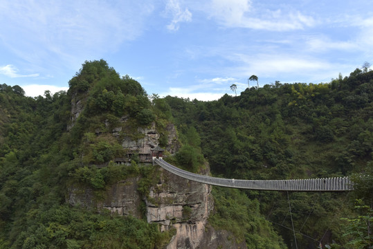 新昌十九峰风景区的飞龙栈道