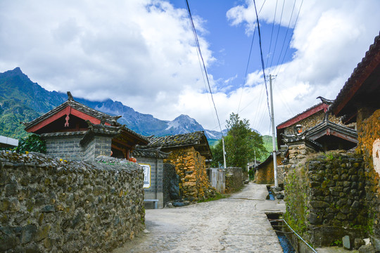 玉湖村