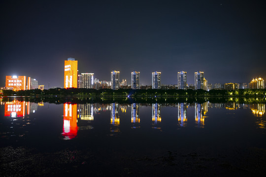 浑河两岸夜景