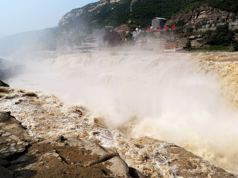 黄河壶口瀑布景观