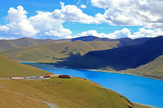 高山湖泊