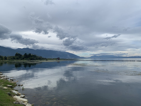 湖景