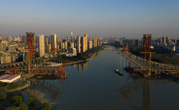 在建的武汉汉江七桥