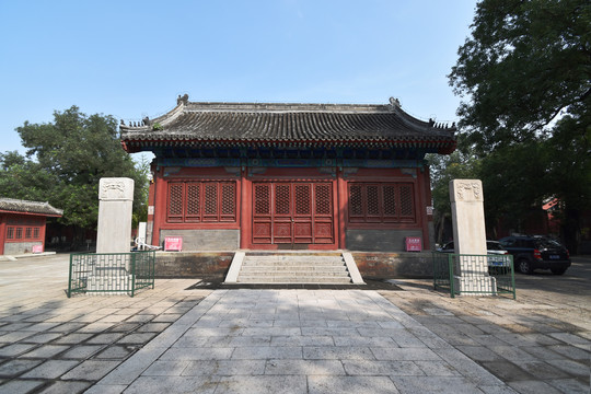 北京报国寺天王殿