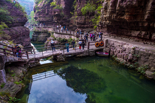 云台山红石峡