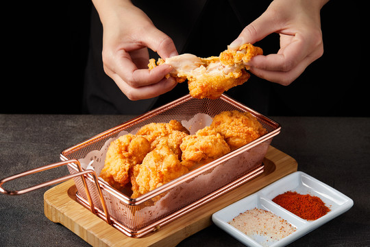 酥炸雞腿