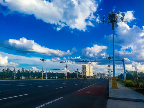 街道路灯交通测速