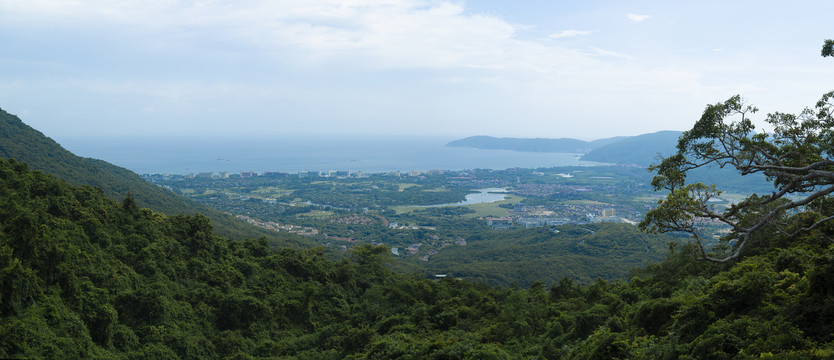 亚龙湾热带天堂森林公园