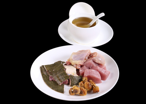 松茸菌燉甲魚