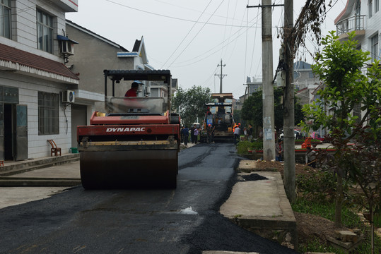 公路黑化