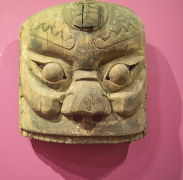 古代木雕面具
