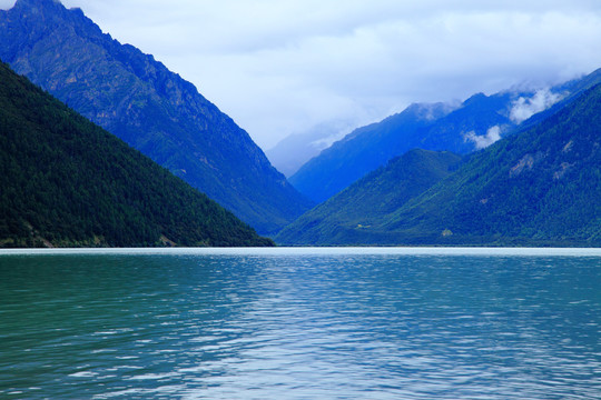 高原湖泊