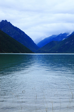 高原湖泊