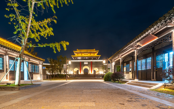 宿迁东关口古街老建筑夜景