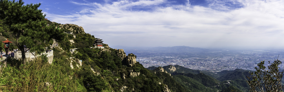 泰山顶全景图