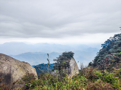 天柱山远山风景