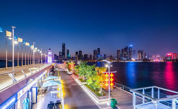 青岛情人坝夜景