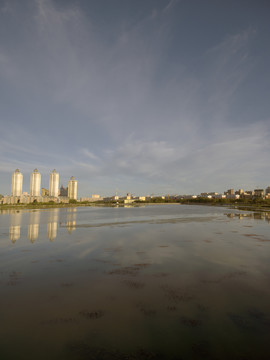 满洲里小北湖岸