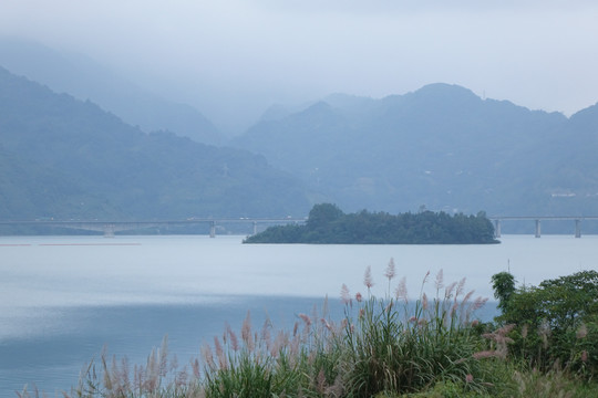 都江堰紫坪铺