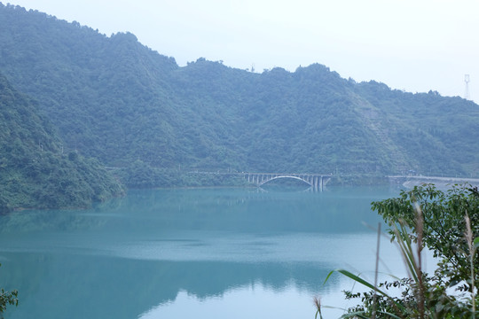 都江堰紫坪铺