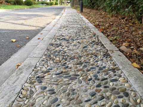 鵝卵石水泥路面