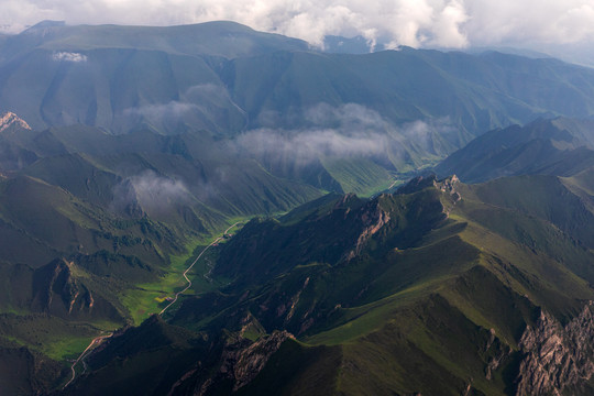 飞越高山