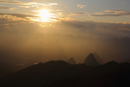 尧山